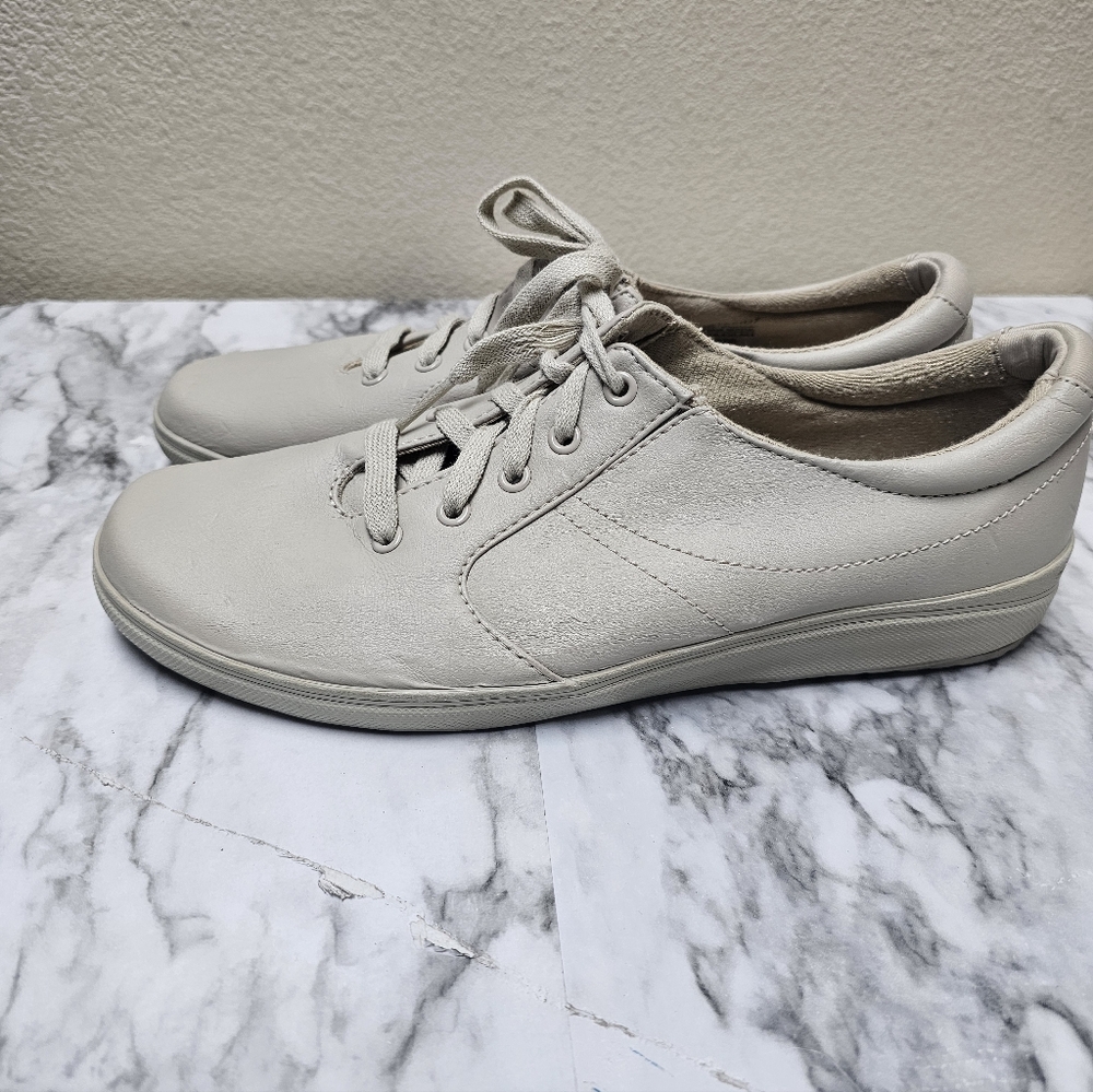 Grasshoppers Beige Stretch Plus Lace II Shoes Sneakers Size 9.5 M
